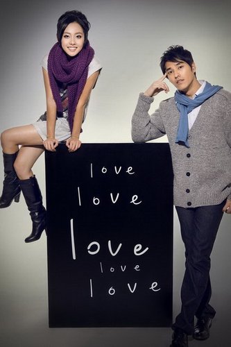 《丝丝心动》今晚开播 张嘉倪蓝正龙大玩暧昧