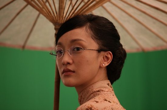 周迅《建党伟业》新造型 好演员不在意角色美丑