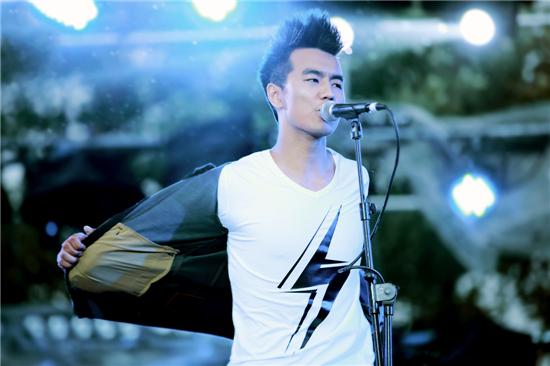 华晨宇图片大全_2015华晨宇高清图集-女人街