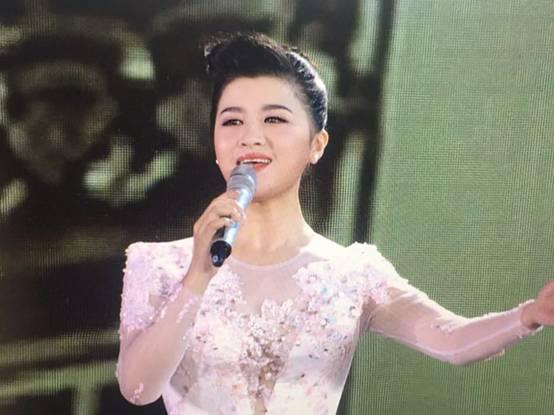 春有百花秋有月金婷婷演唱曲谱_春有百花秋有月图片(3)