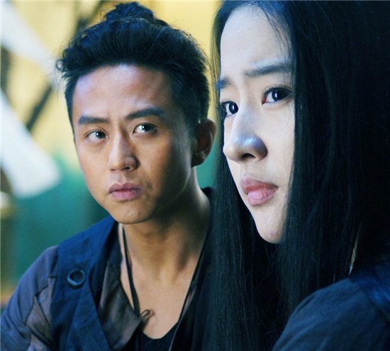 [电影资讯]《四大名捕2》邓超刘亦菲冷情恋 只怕"不够冷"