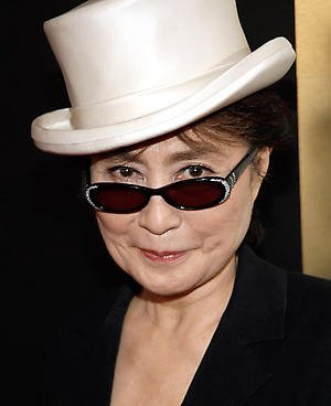 小野洋子与音速青年成员合作 9月发行迷你唱片