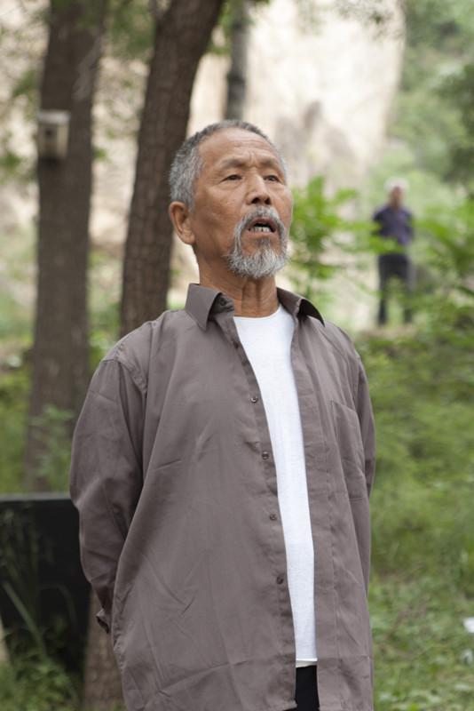 《天边的孩子》赵铁人携杜海涛演"花样爷爷"