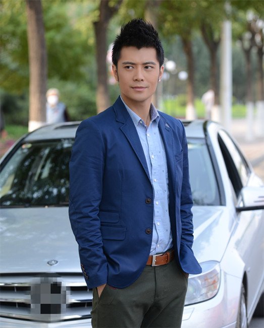 汤唯"新欢"曝光 广告男主角王钧赫备受关注