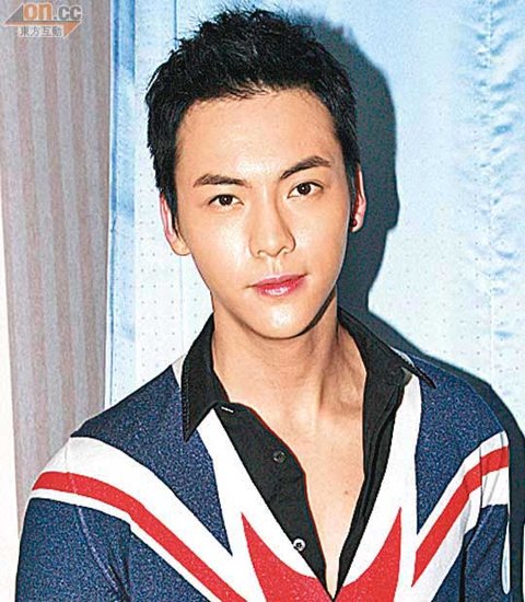 陈伟霆欲进军内地市场 避与阿sa一起拍片(图)