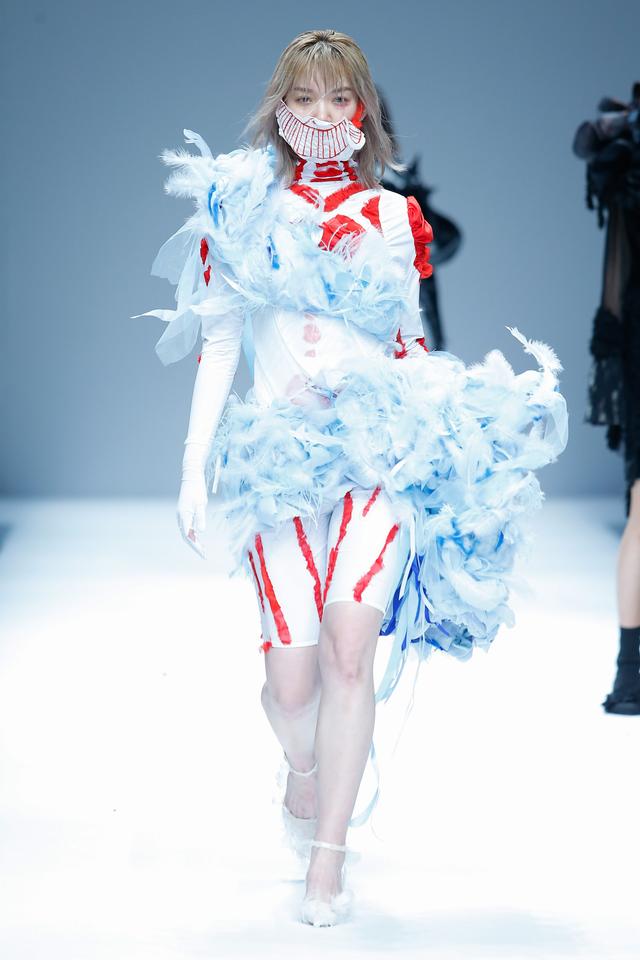 创意满载 火力全开 ——尚坤塬 2019中国国际大学生时装周在京启幕