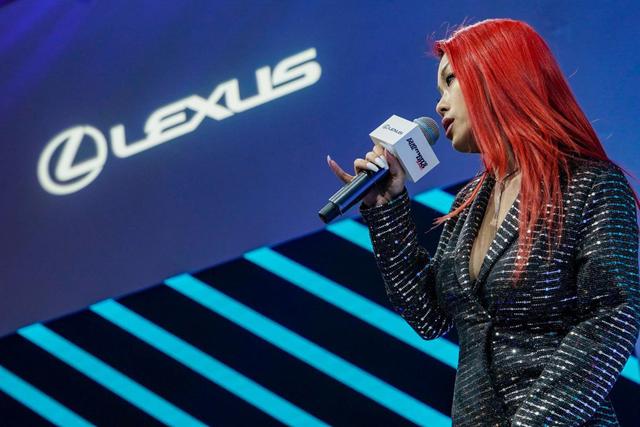 定义个性风度 彰显年轻榜样力量 “UNO YOUNG 2018周年派对暨红人大赏”打造年度最时髦明星盛典