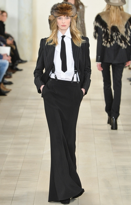 舒淇电影忙宣传 黑色连身裤玩转中性风_服装人物_中国服装网