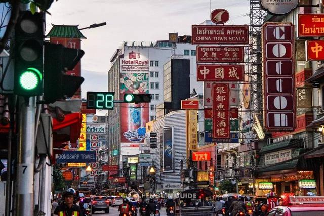 这个夜市里,藏着最地道的曼谷美味