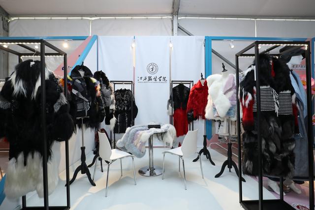 创意满载 火力全开 ——尚坤塬 2019中国国际大学生时装周在京启幕