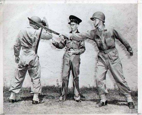 啥叫西班牙手背接近?