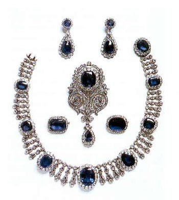 女人的梦想 盘点各国皇室女性奢华头冠(组图)