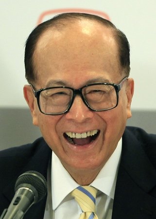 李嘉诚退位在深圳的演讲