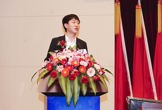 海沧区委常委部部长章春杰,福建省政协提案委副主任兼省诚信促进会