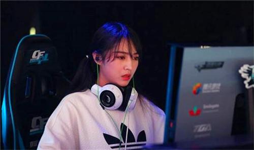 26个英文字母从a-z,回顾穿越火线的2016