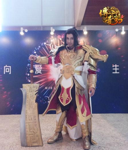 《传奇世界3D》亮相腾讯UP大会 3D全息投影酷炫全场