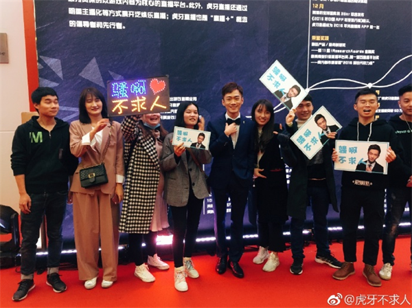 十大男神排行榜_娱乐圈十大不老男神排行榜这才是真正的追光男团啊!(2)