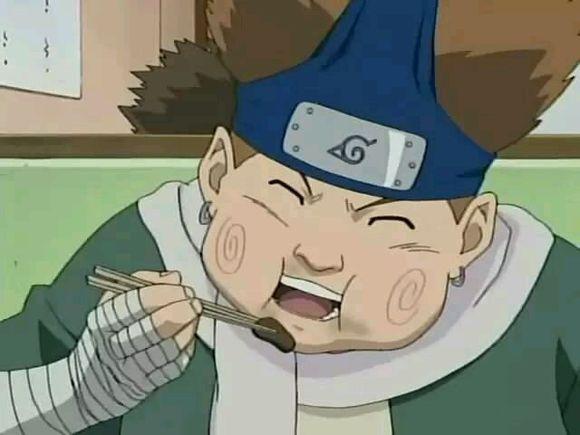 丁次:咔吃咔吃(吃着薯片,沉浸在食物的味道中)忍术介绍:一些时候无需