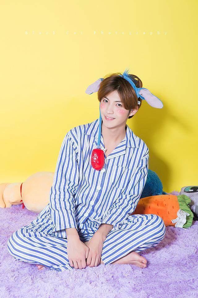 偶练人气选手徐鹤尼携手《天涯明月刀》突破次元壁燃爆江湖