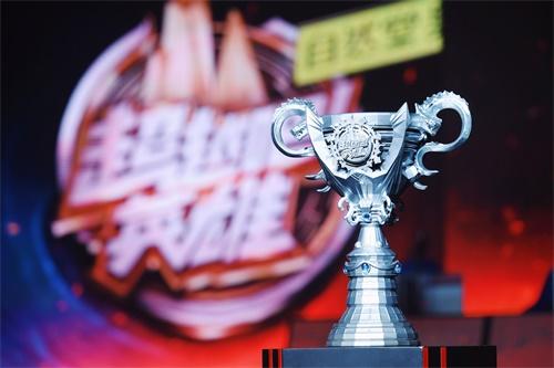 火花四溅!《超越吧!英雄》张彬彬率KO战队夺