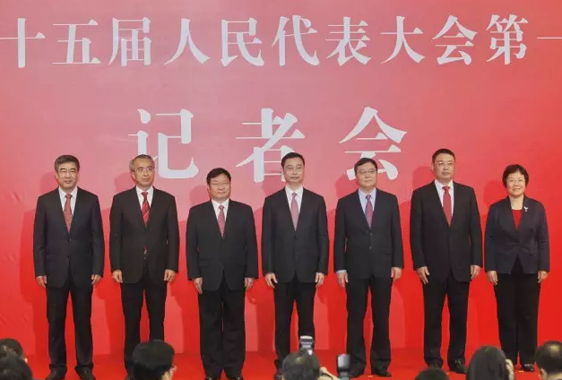 广州白领对年终奖不满意