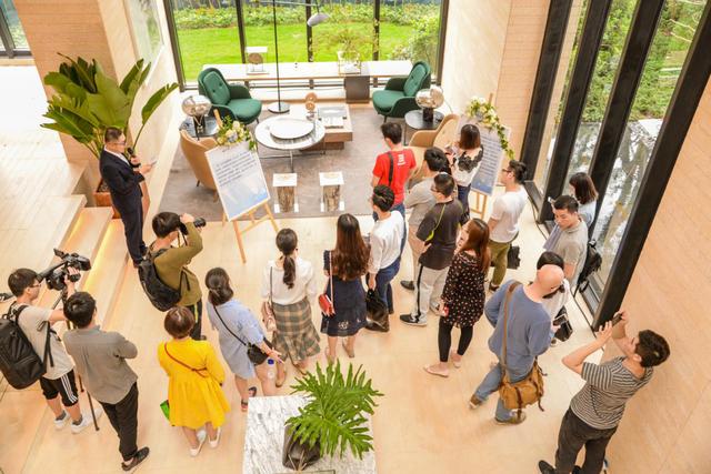 您在大湾区的朋友圈时代领峰艺术会所峰荟盛大开放