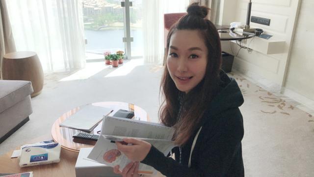 38岁徐子珊半工读心理学 助理爆她是学霸