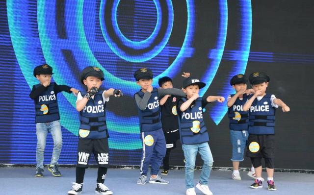 萌娃宝贝"艺"起来 恒大郦湖城.春之声少儿才艺大赛本周六开赛!