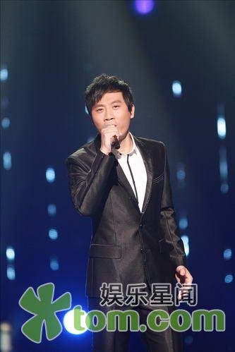 娱乐新闻  正文   近日,青年歌手汤子星再次受央视著名节目《天天把