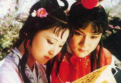 情节 宝黛的第一次爱情告白_菠萝养颜社_马可资讯【杨洋】【新红楼梦