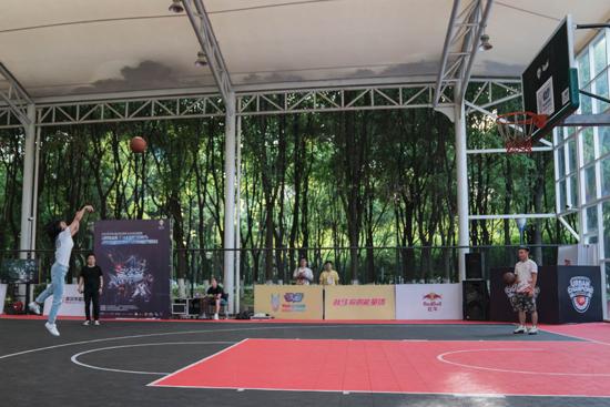 武汉职业篮球俱乐部亮相城超联赛 下月征战nbl