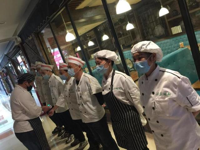 疫情下的荆州餐企，善用美团补贴走出经营困局
