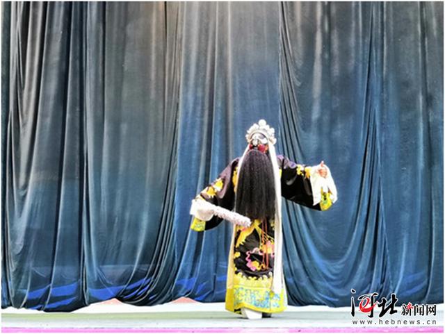 保定老调忠烈千秋精彩亮相让大学生观众路转粉儿