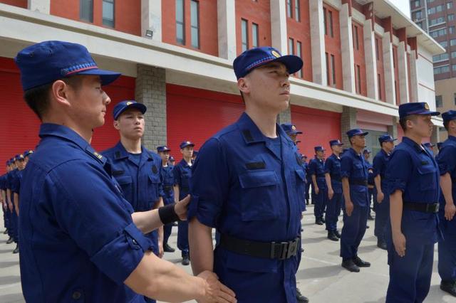 安踏：从“买得起”到“想要买”产品升级这样做(图1)