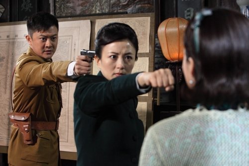 《枪林弹雨》剧照娱乐圈打人事件总是层出不穷,娱乐圈与媒体,明星与