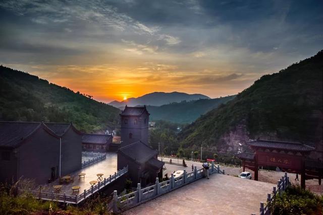 登封大熊山踏青季,给世界一个惊喜