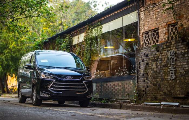 MPV制造专家再出手,瑞风M4悦享版瞄准客运出行市场