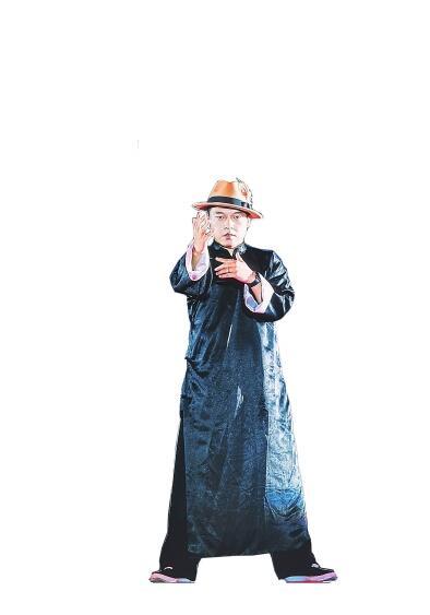 厨师改行跳街舞 郑州的"石头哥"火了