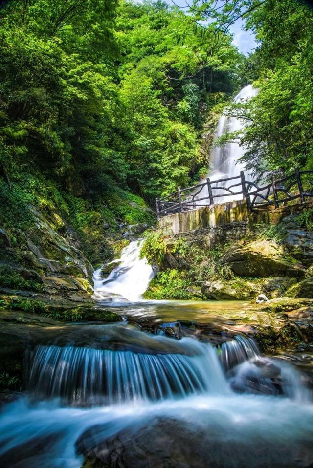 教师节有礼 9月8日至9月10日教师可免票游新化大熊山