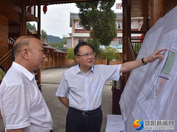 邵阳市委书记龚文密南山调研 要抓好重点项目实施