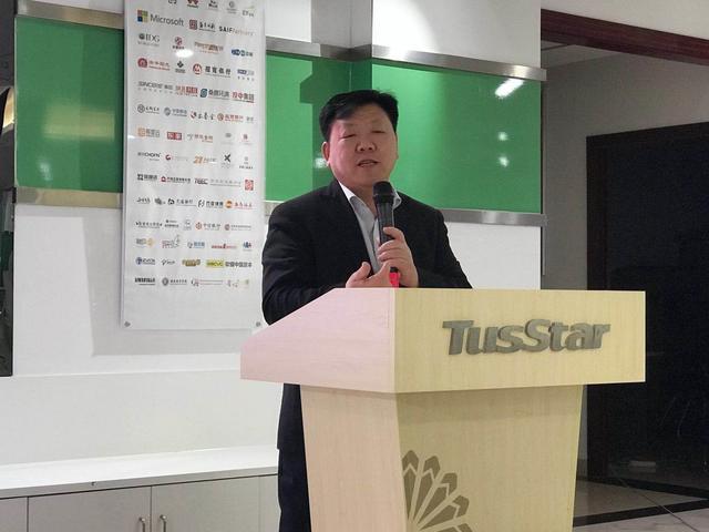 公司)开始,到目前为止,何秋生的脚步已经不止停留在房产这一个领域