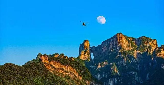 张家界摄协主席覃文乐：再过四十年仍值得怀念