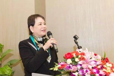 金螳螂董事长_螳螂简笔画