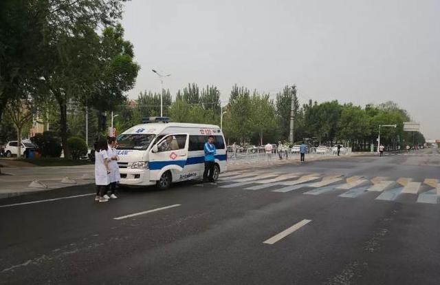 永定河孔雀城英国宫 奔跑吧固安