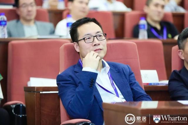99%地产高管都会加入的"小密圈" 还有哪些地产秘闻?