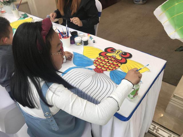 放飞创意想象 每个孩子都有属于自己的天空