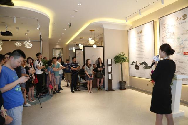 光芒初绽耀西山 山屿湖城市展厅正式开放