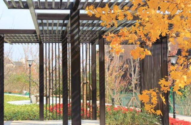 亿元级半山公园爆发“枪战” 西山艺境火热“吃鸡”