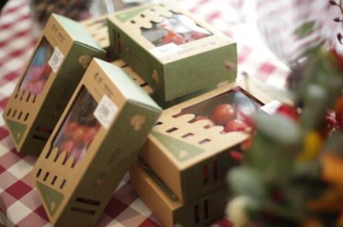 你在回京的人海里 我在惬意的花园中