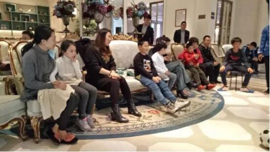 孔雀城社区 以幸福之名为爱发声